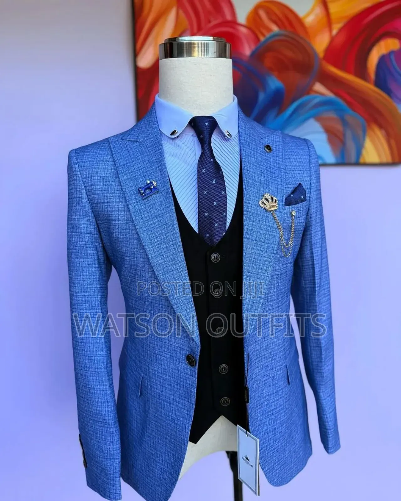 Men's Suits or Suti Superbly Topped