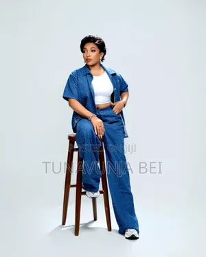 Three Piece Jeans Outfit 