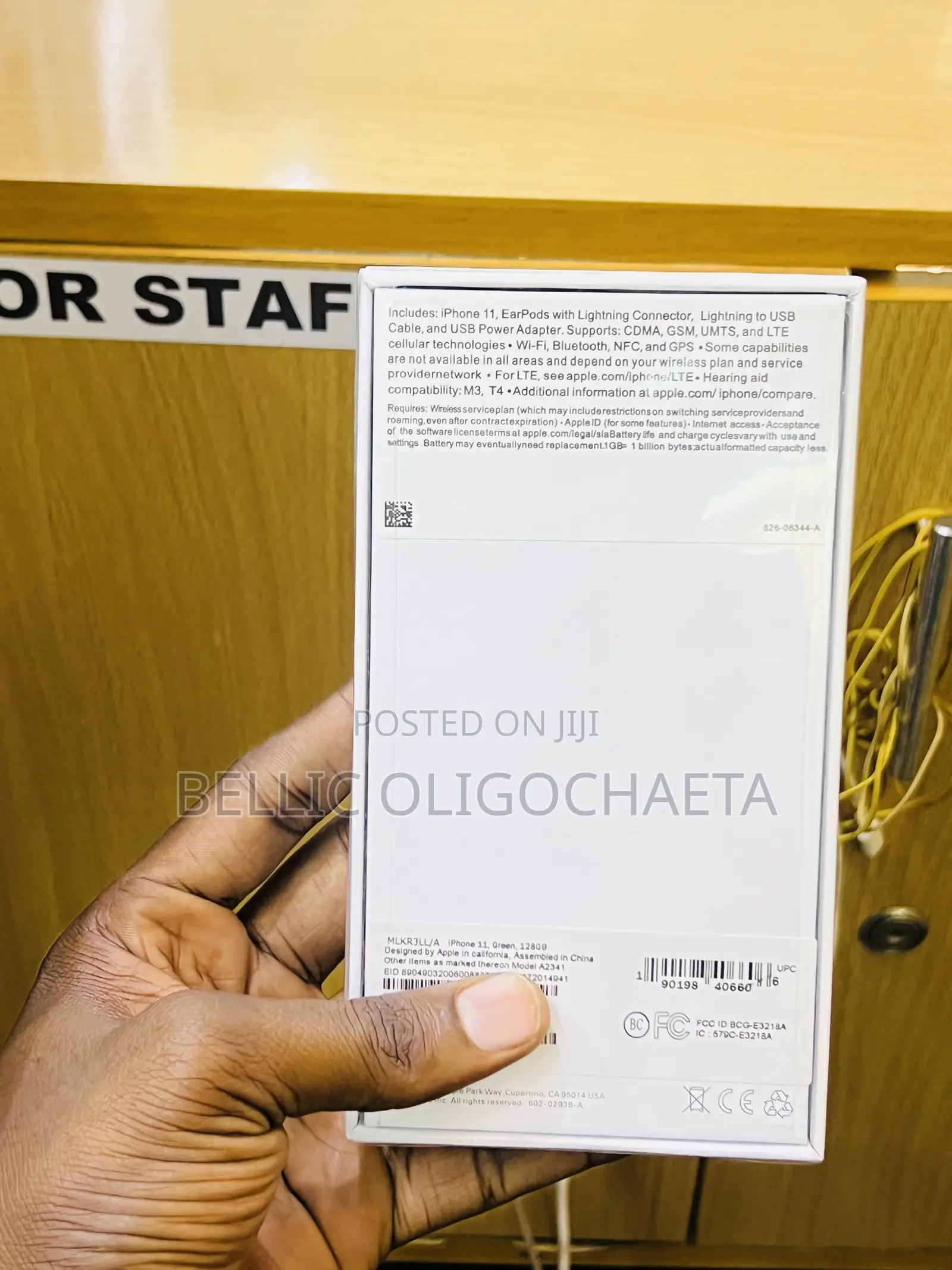 New Apple iPhone 11 128 GB Green