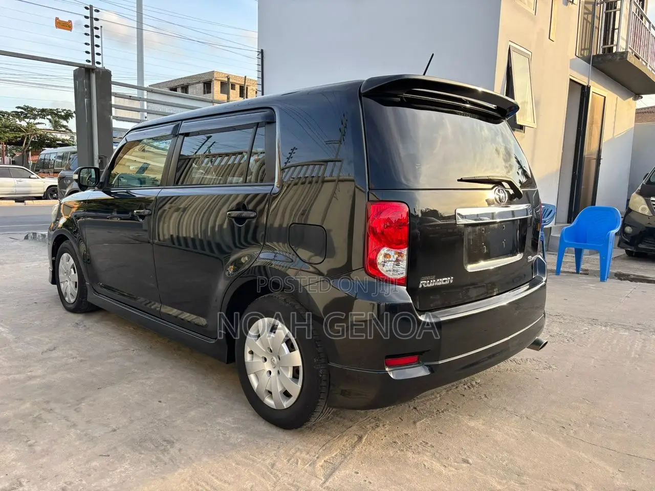 Toyota Corolla Rumion Hatchback 1.5 FWD 2010 Black