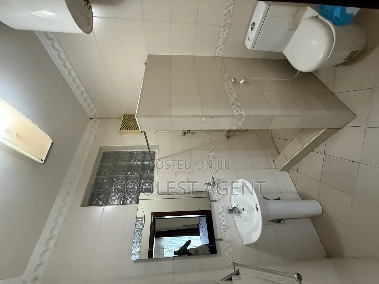 Furnished 2bdrm Apartment in Coolest Agent, Oyster Bay for rent