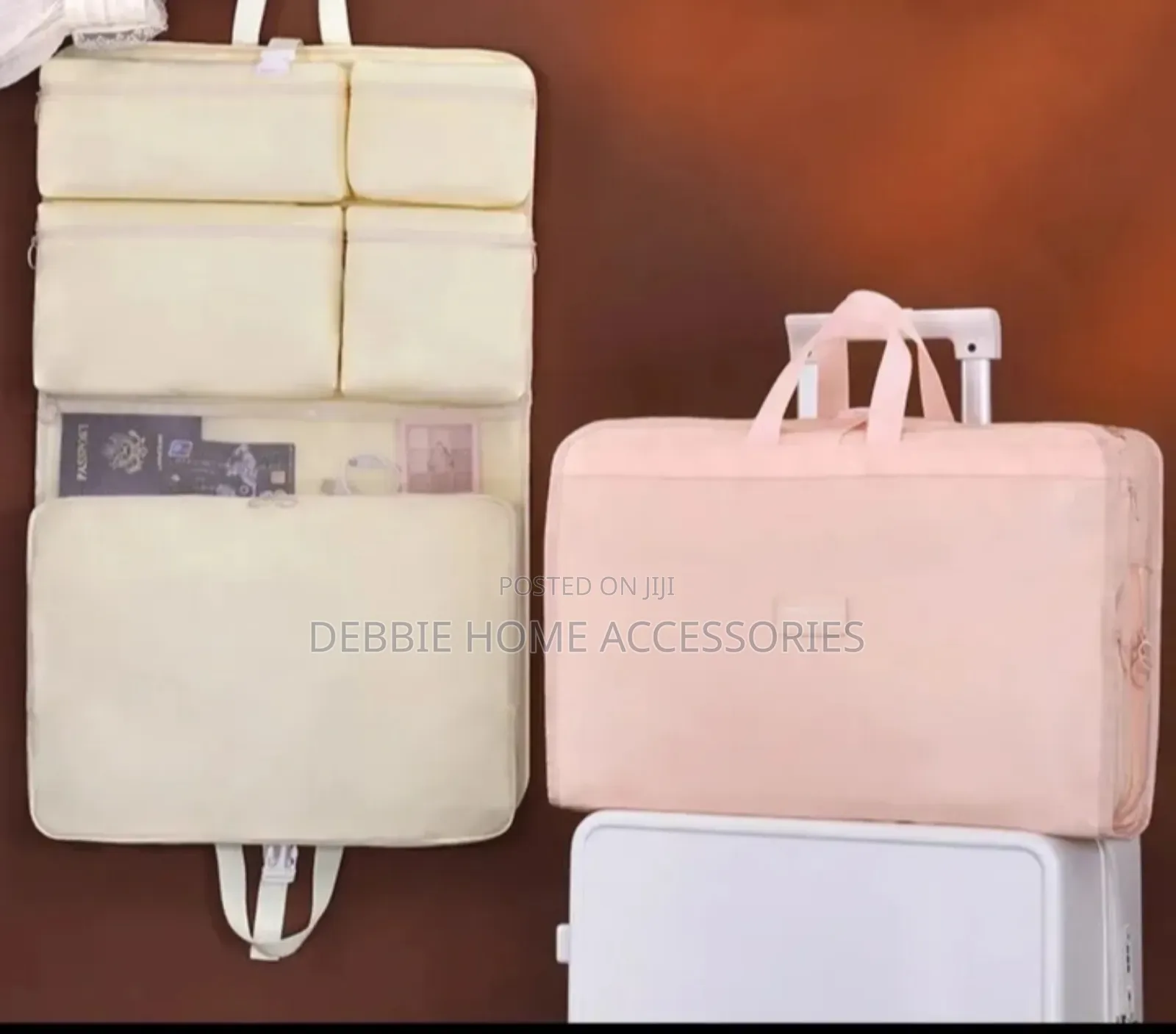 Hanging Travel Organizer Bag