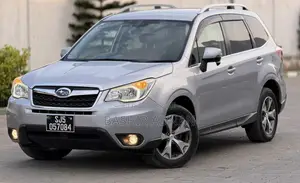 Subaru Forester 2015 Silver
