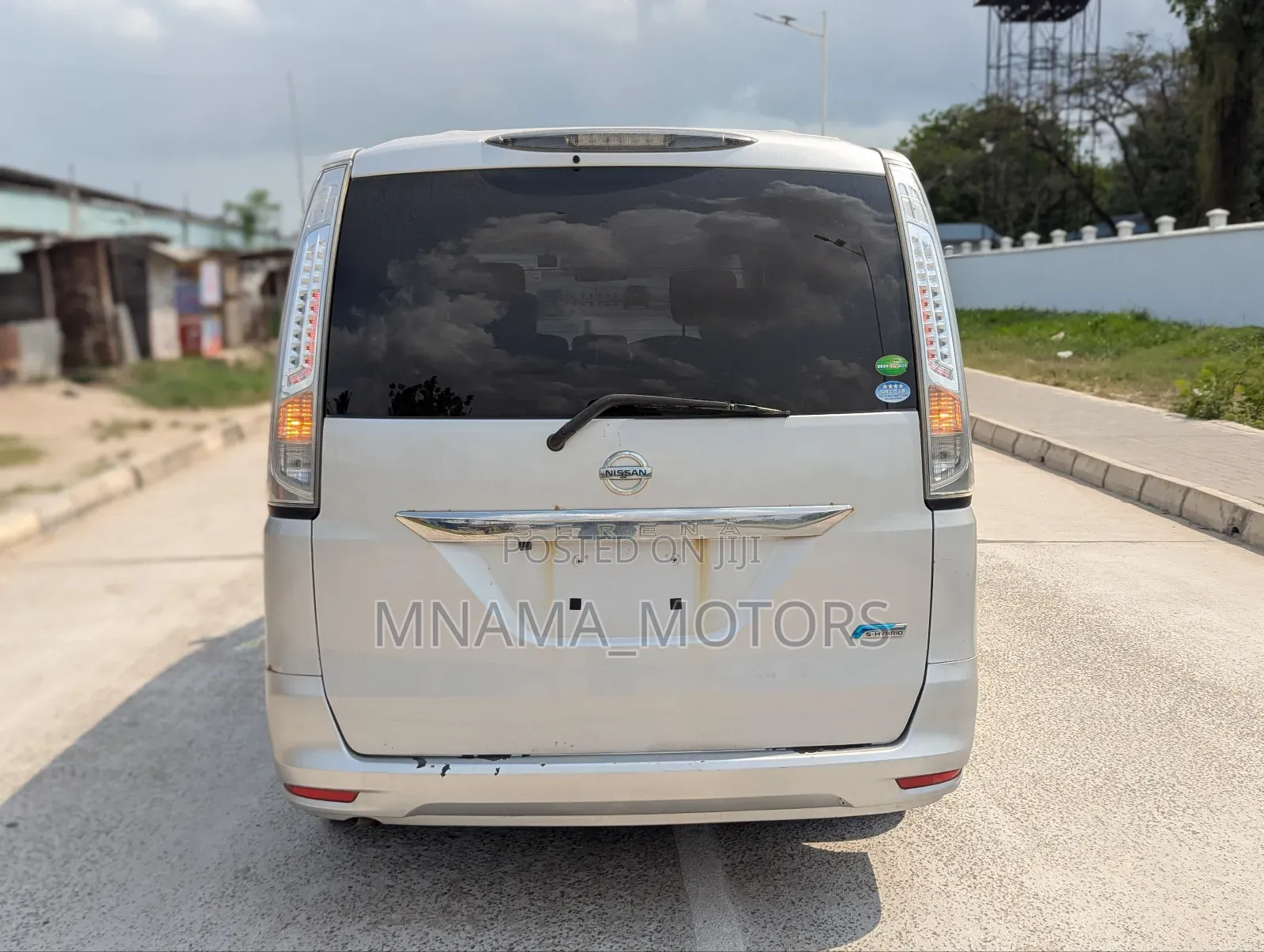 Nissan Serena 2008 Silver