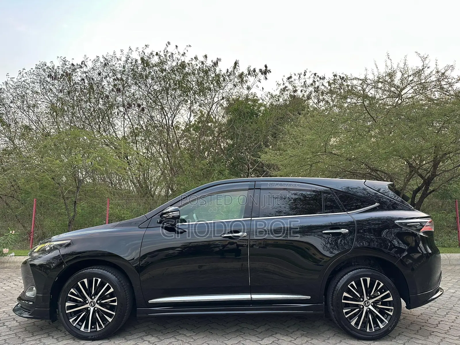 Toyota Harrier 2017 Black