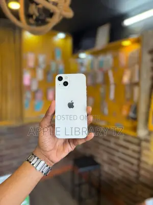 Apple iPhone 13 128 GB White
