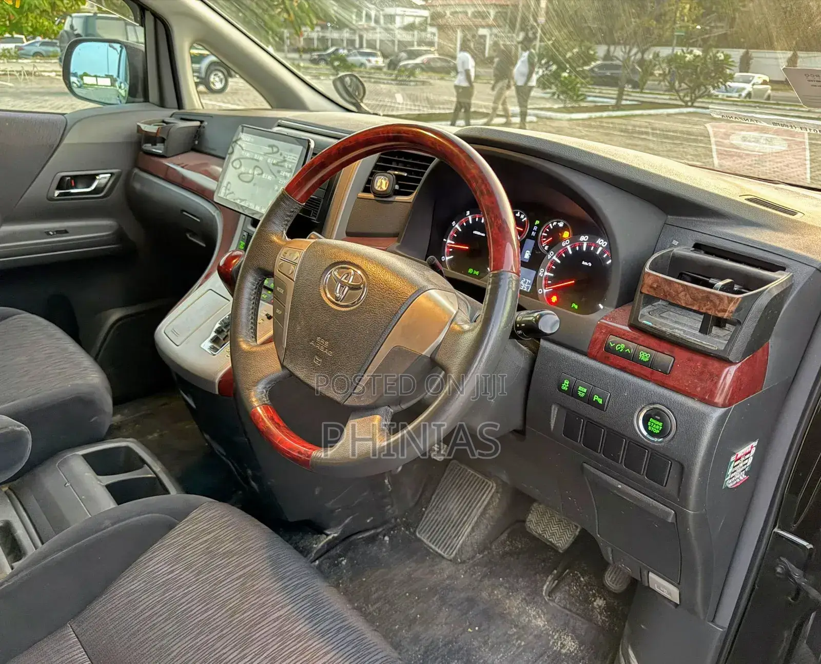 Toyota Alphard 2010 Black
