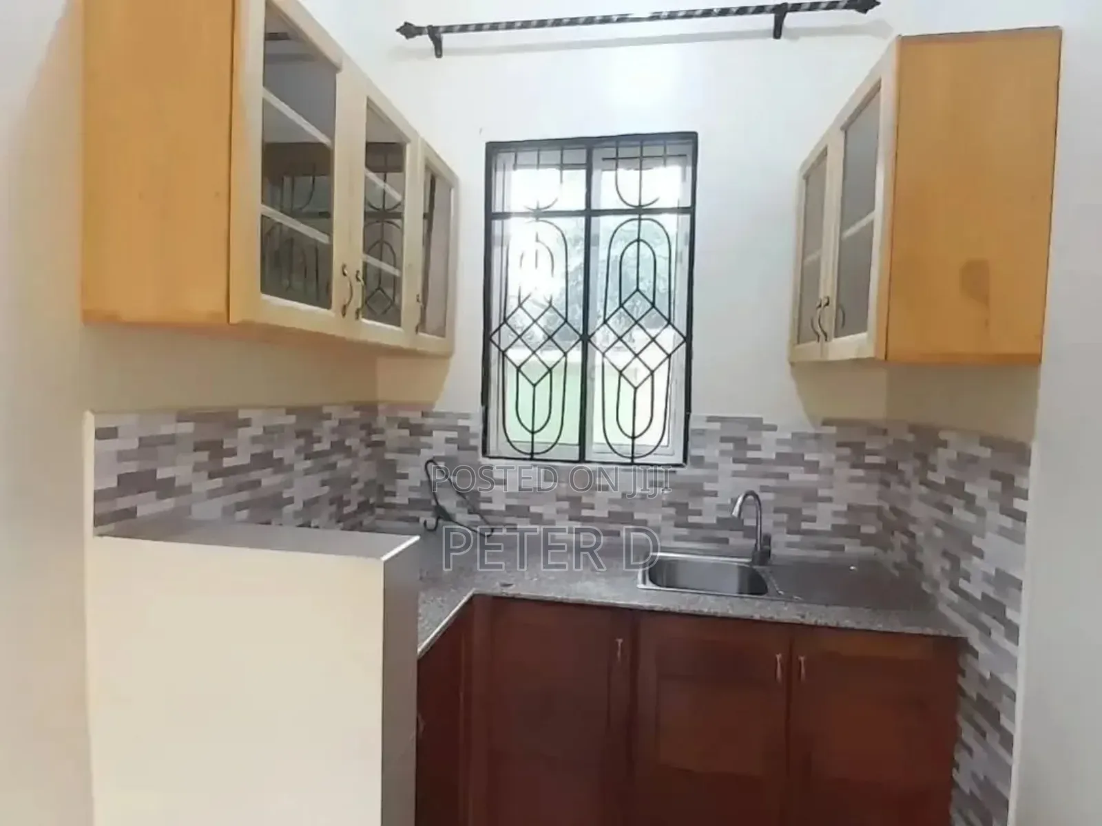 1bdrm Apartment in Kimara for rent