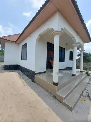 3bdrm House in Msongola for sale