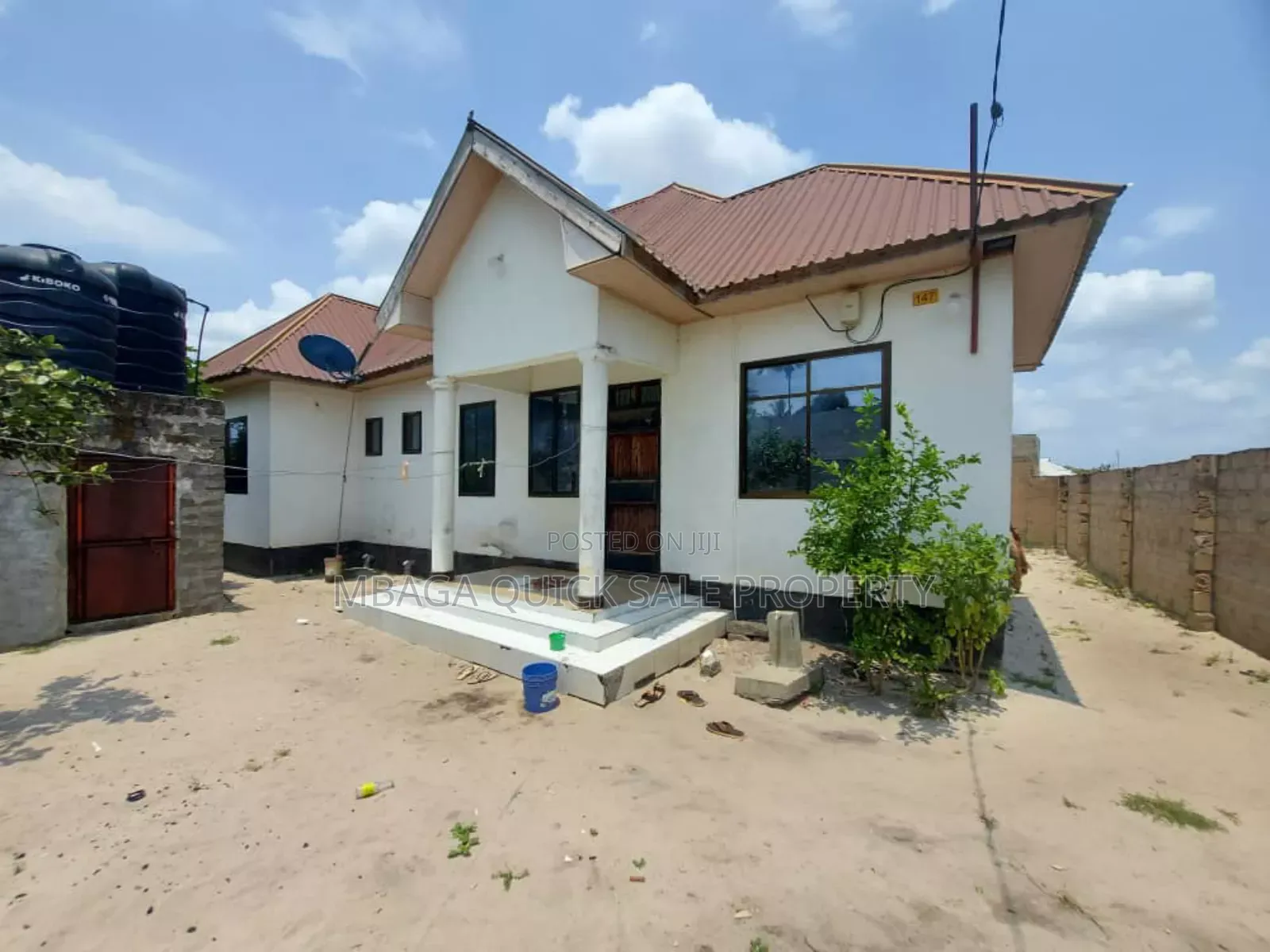 3bdrm House in Msongola for sale