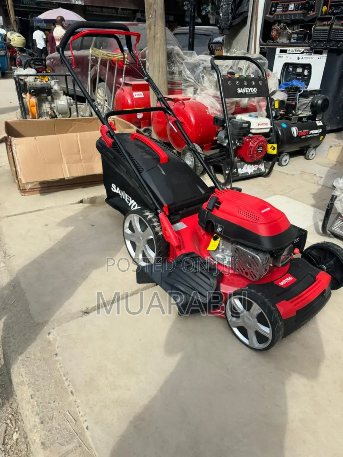 Saneyoo Gasoline Lawn Mower 20"