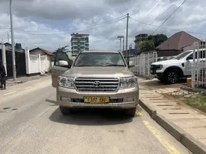 Toyota Land Cruiser 2008 Gold