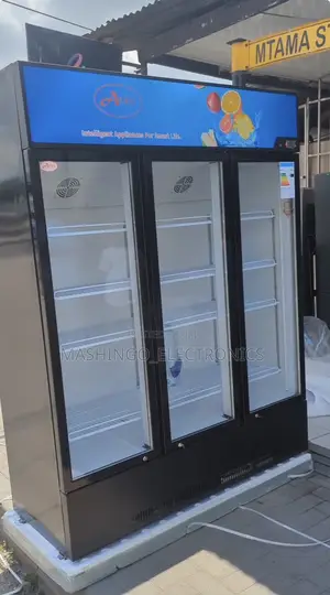 980 Liters Aero Showcase Fridge