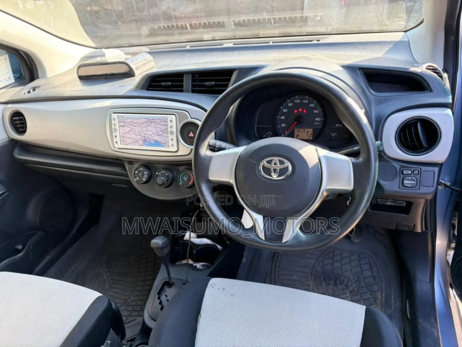 Toyota Vitz 2012 Blue