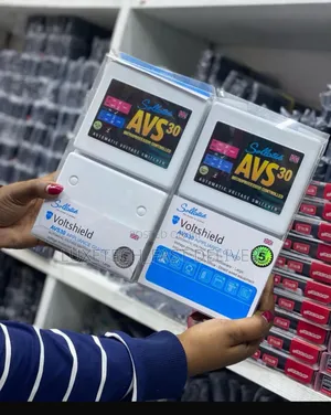 Sollatek Avs30 Automatic Voltage Switchers