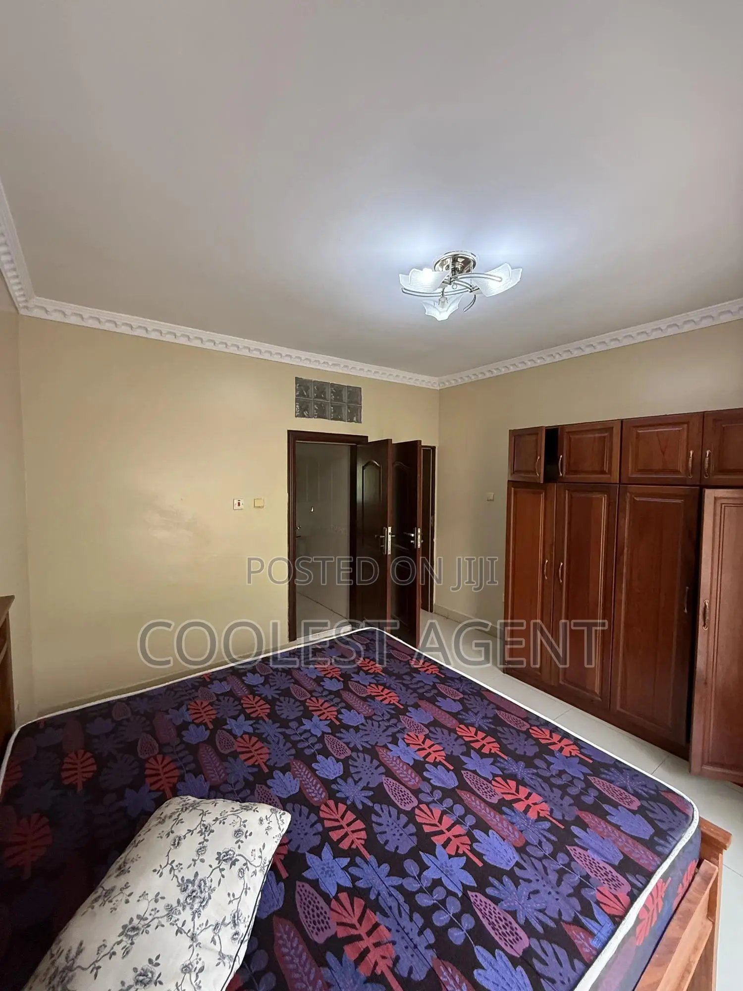 Furnished 2bdrm Apartment in Coolest Agent, Oyster Bay for rent