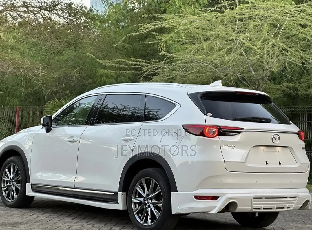 Mazda AZ 2020 Pearl