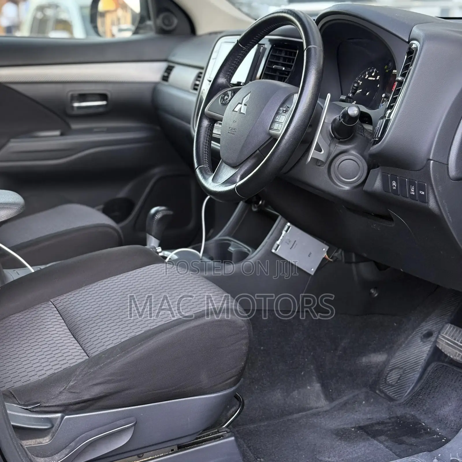 Mitsubishi Outlander 2014 Black