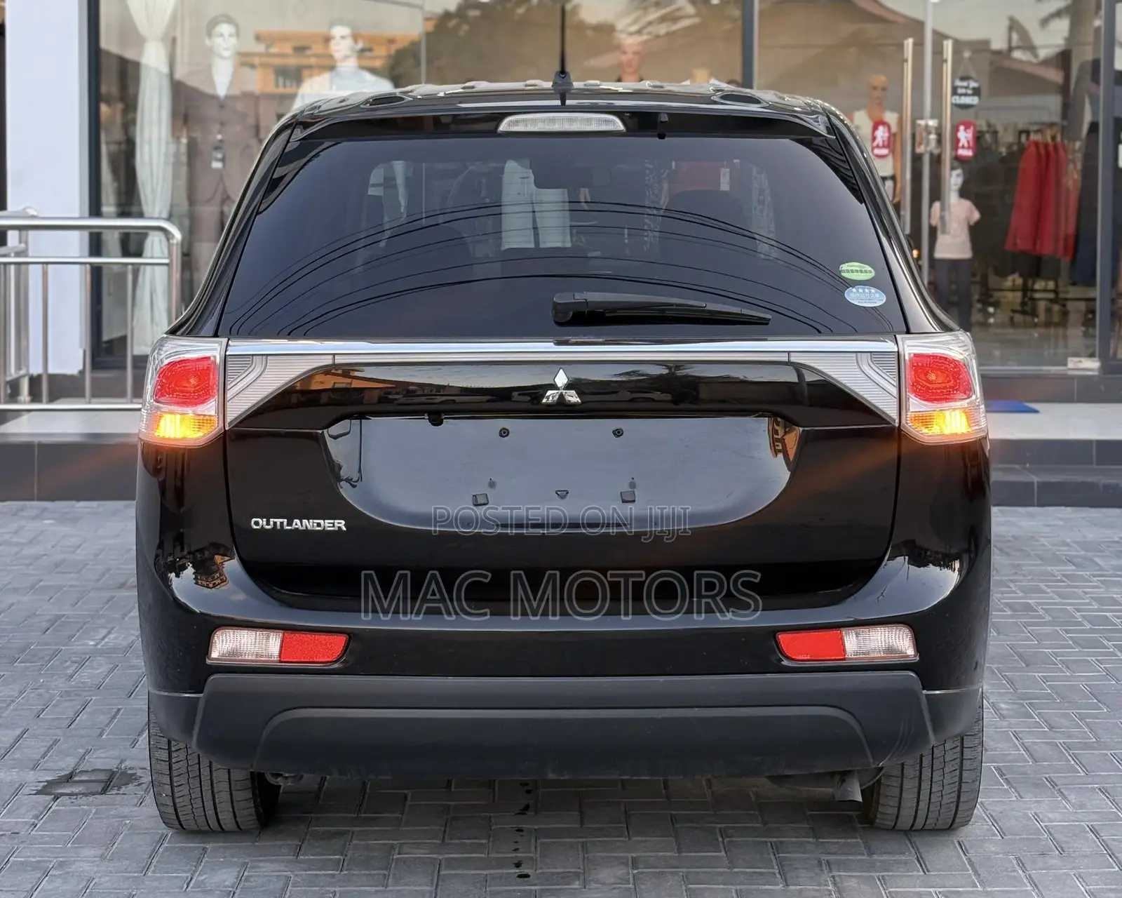 Mitsubishi Outlander 2014 Black