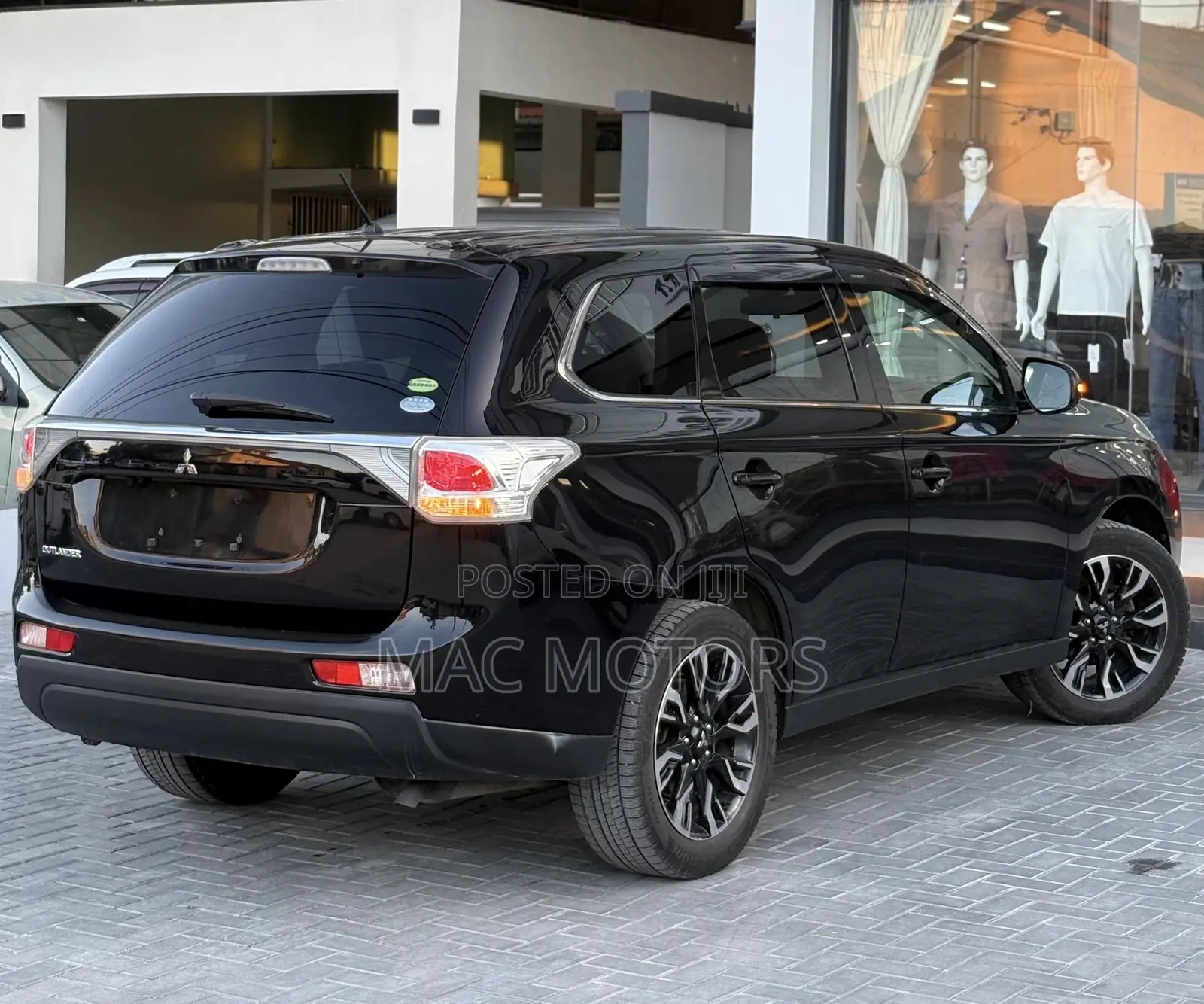 Mitsubishi Outlander 2014 Black