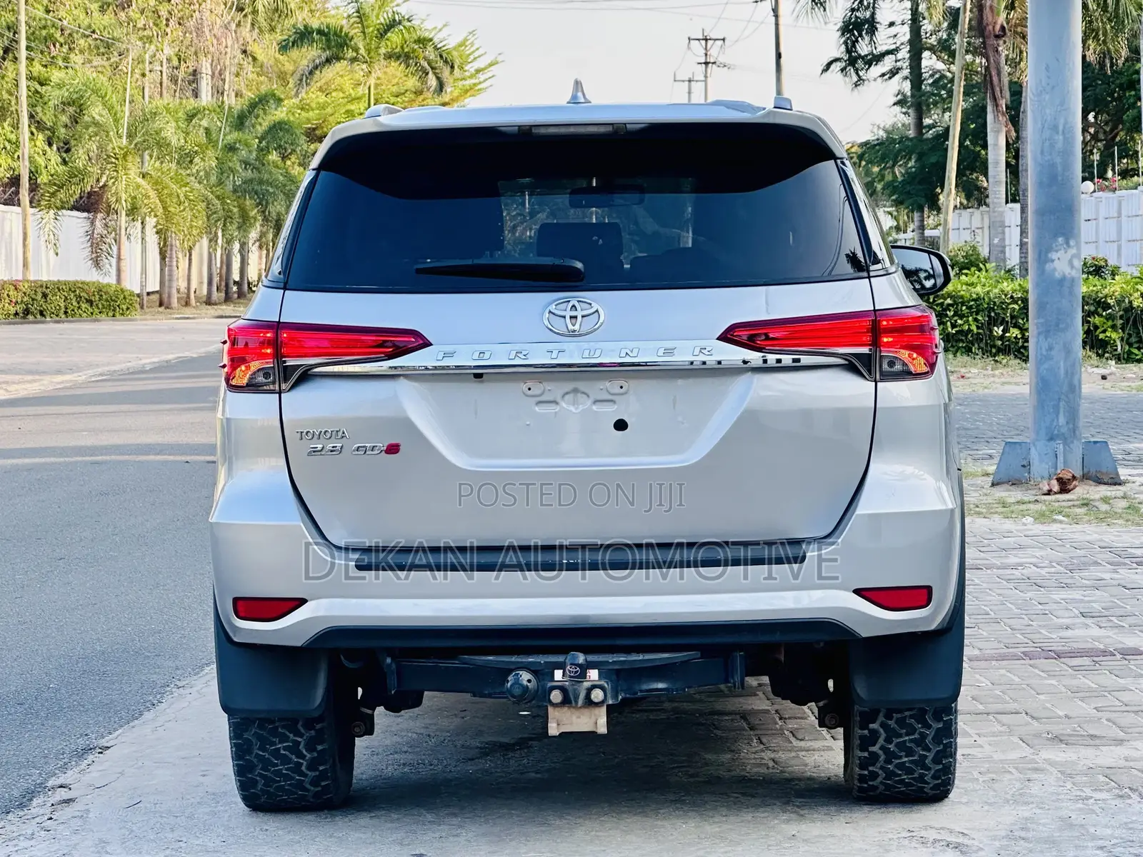 Toyota Fortuner 2.8 D RWD 2018 Silver