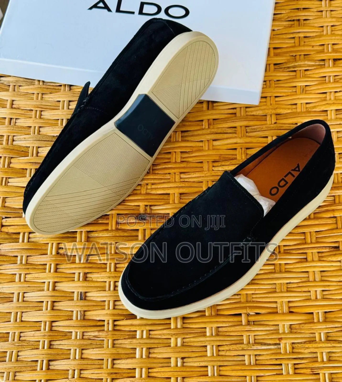 Viatu Vya Loafers or Lofa Simpo