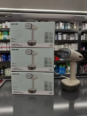Green Lion Digital Garment Steamer, 1800w Power, Fast Heating