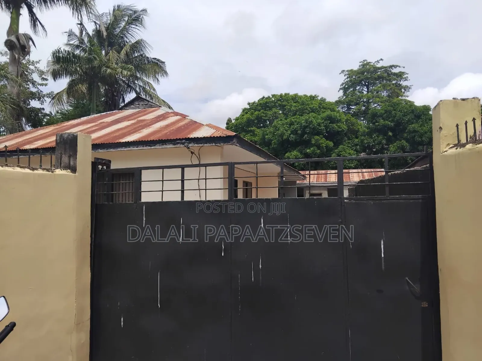 2bdrm Apartment in Dalalipapaatzseven, Mbezi Beach for rent