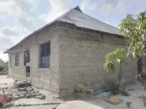 5bdrm House in Tanzania Daresalaam, Ilala for sale