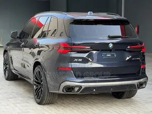 New BMW X5 xDrive40i 2024 Blue