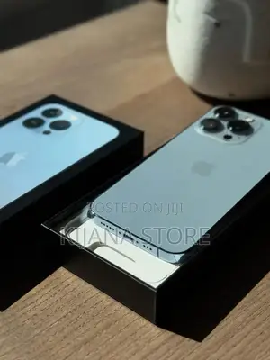 New Apple iPhone 13 Pro Max 256 GB Blue