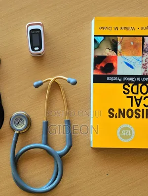 Hutchison Clinical Methods Book