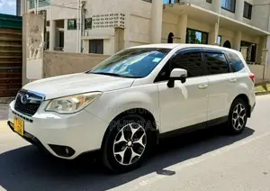 Subaru Forester 2013 White