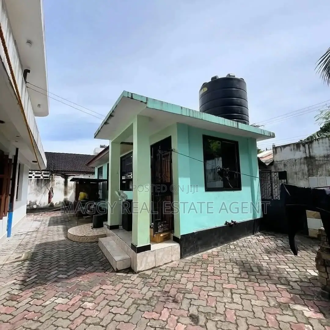 6bdrm House in Mbezi Beach for rent