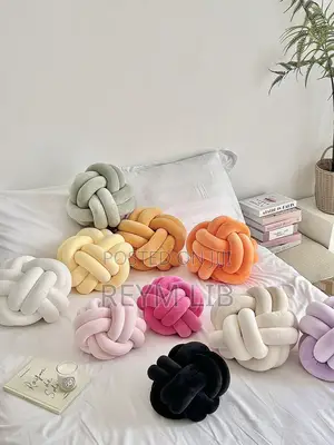Knot/ Flower Pillows (Mito Ya Urembo)