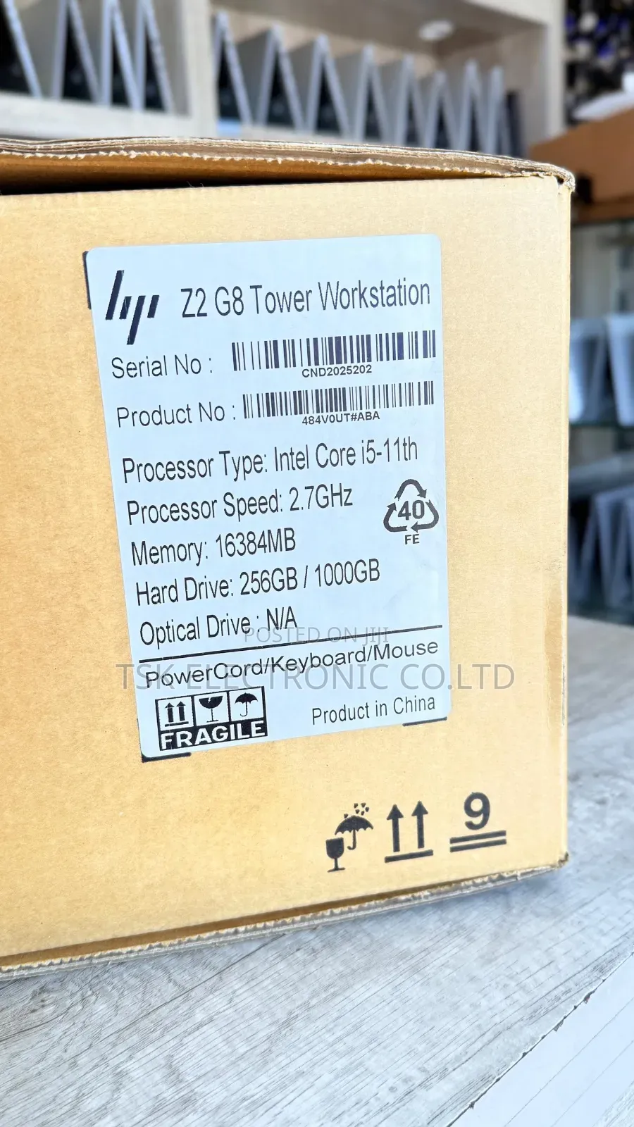 Hp E24d G4