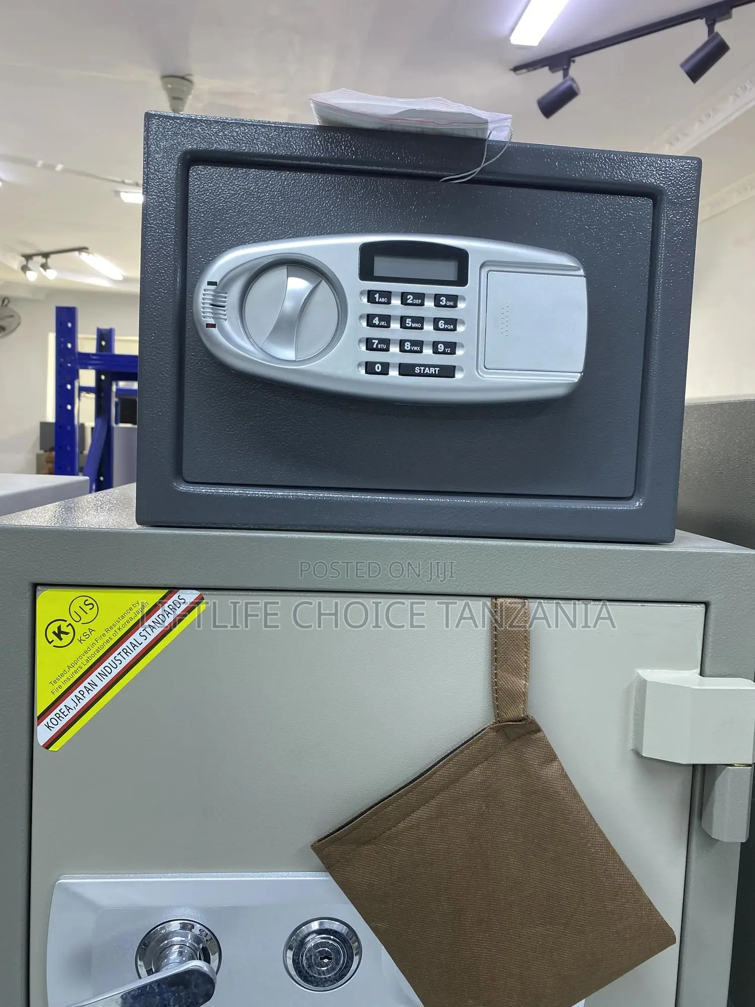Hotel Min Safebox (Cm 37) Kg 8.9