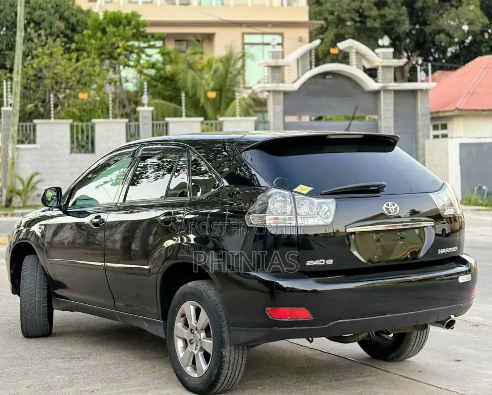 Toyota Harrier 2005 Black