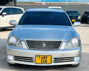 Toyota Crown 2006 Silver
