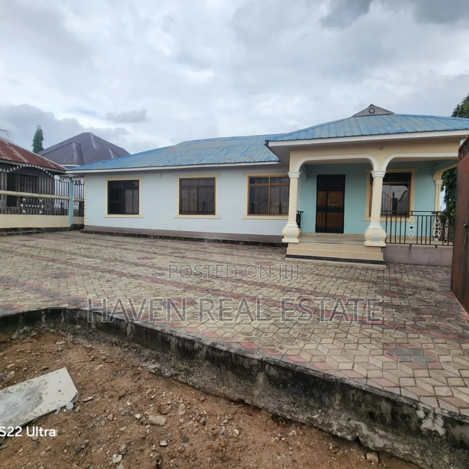 3bdrm House in Kinyerezi for sale