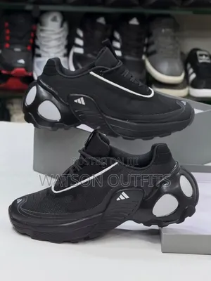 Viatu or Raba or Men's Shoes Worn Irregularly