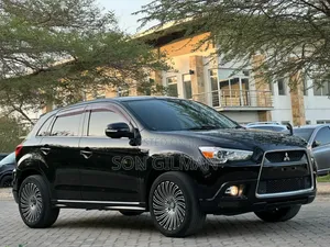 Mitsubishi RVR 2010 Black