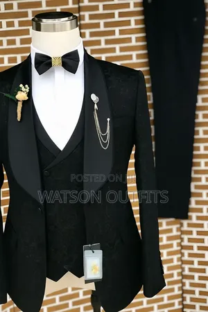 Suits or Suti Dressed or Worn Infrequently
