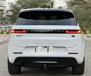 Land Rover Range Rover Sport 2023 White