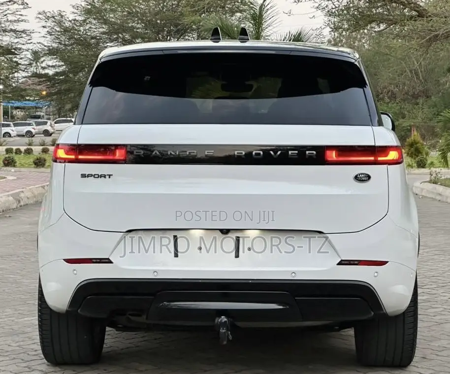 Land Rover Range Rover Sport 2023 White