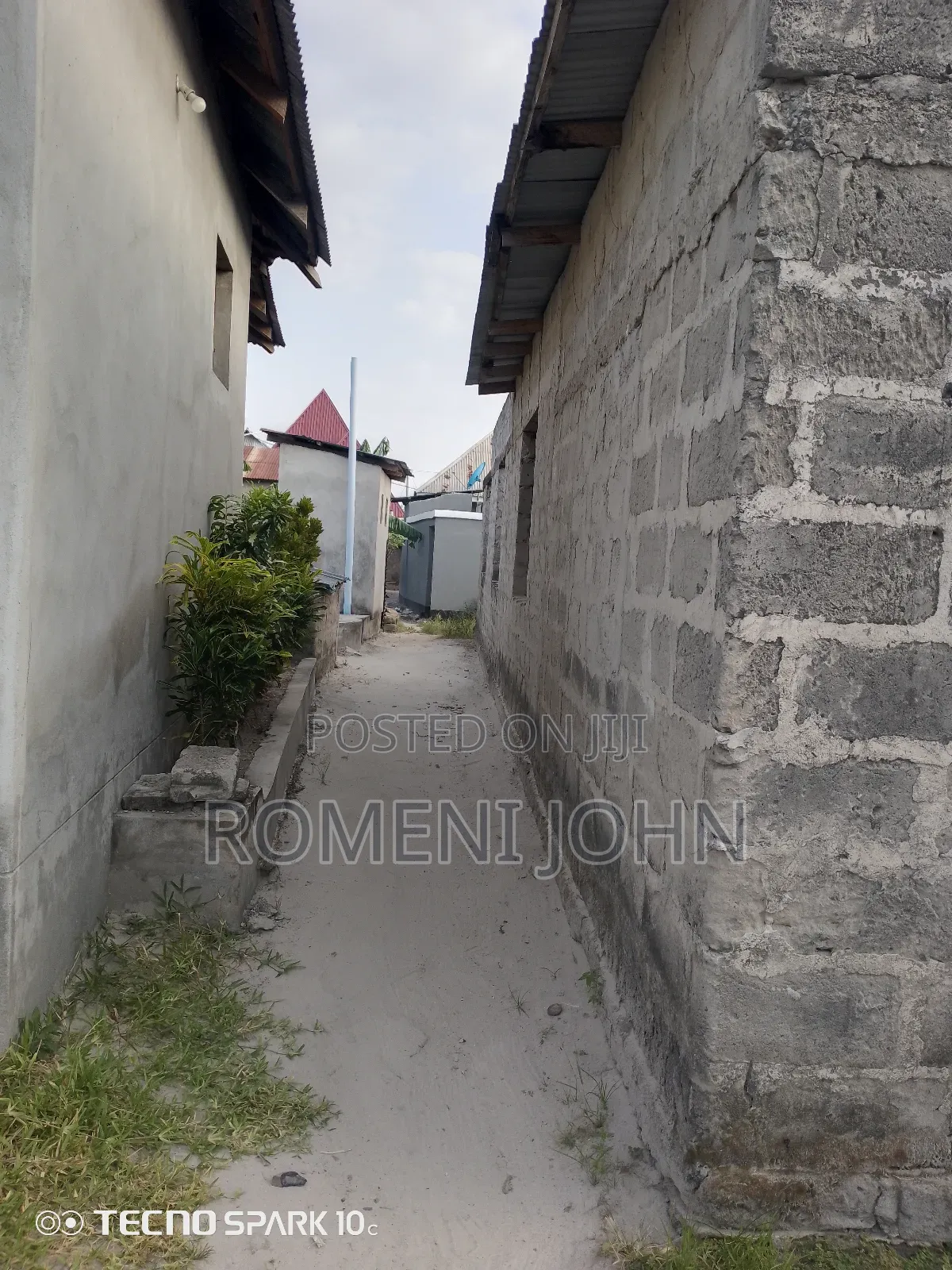 4bdrm House in Tanzania Daresalaam, Ilala for sale