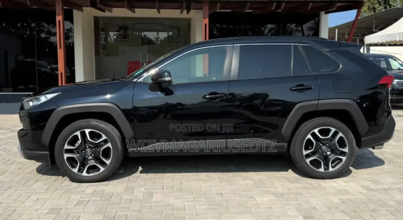 Toyota RAV4 2019 Matt Black