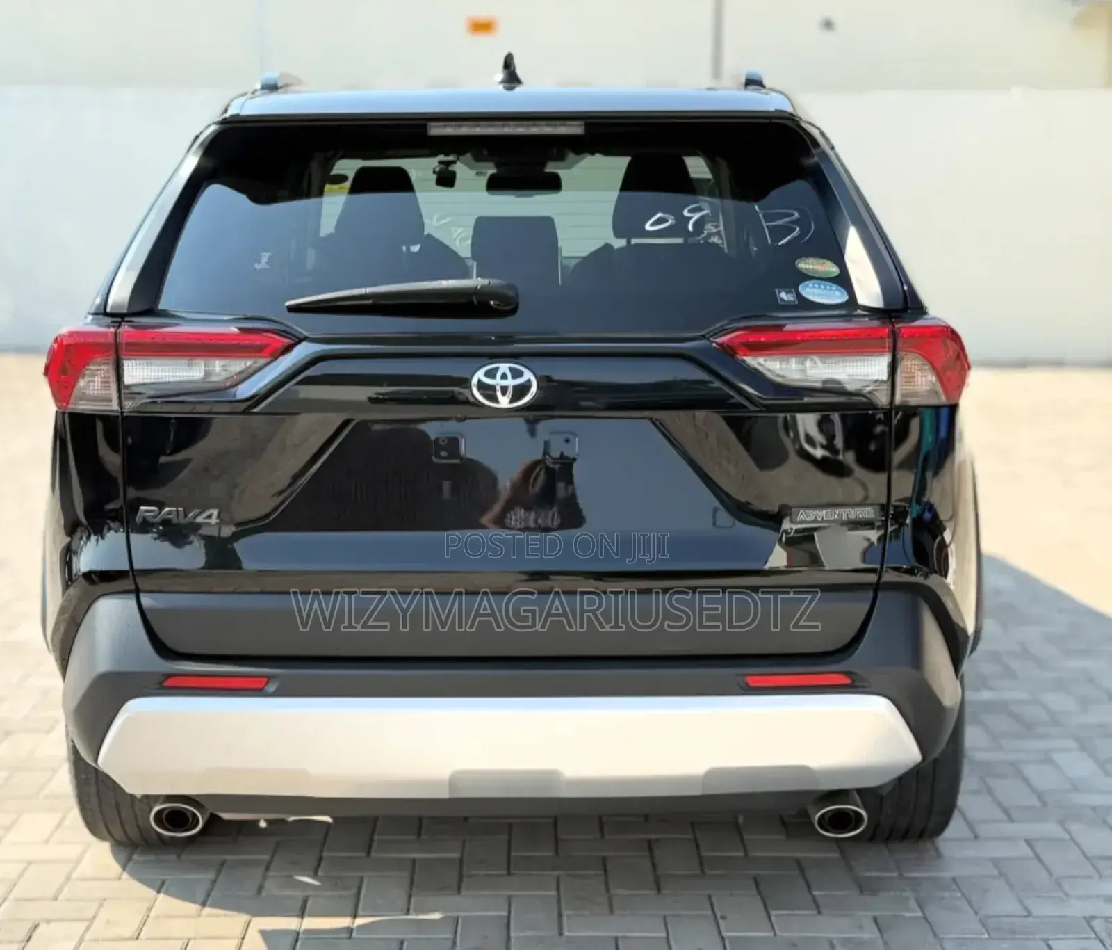 Toyota RAV4 2019 Matt Black