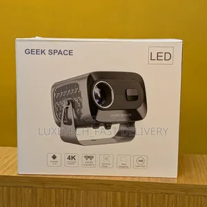 Geek Space Led Smart Projector