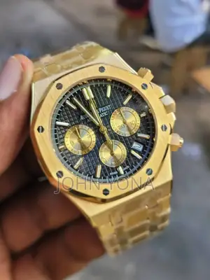Audemars Piguet Royal Oak Chronograph Watch With a Black Dial